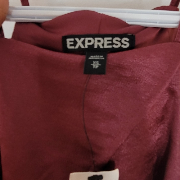 Express scallop dress - Picture 12 of 17